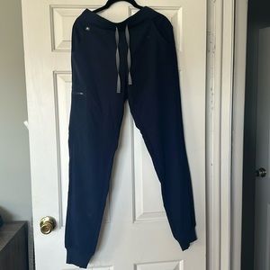 Figs Zamora jogger scrub pant size medium tall navy no flaws